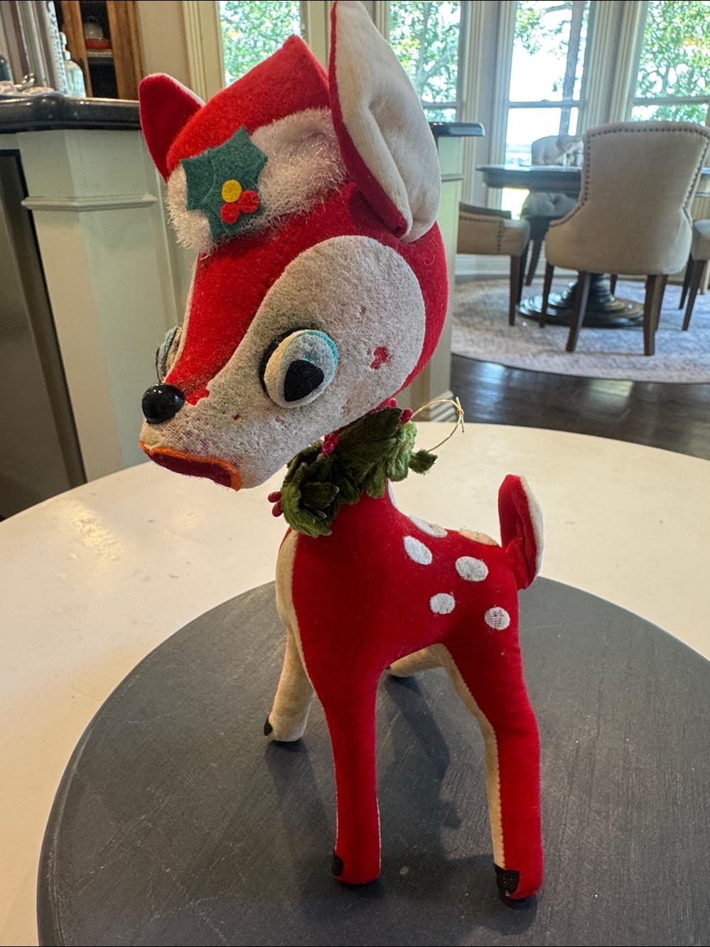 Kitschy Vintage Dakin Dream Per Red Plush reindeer fawn